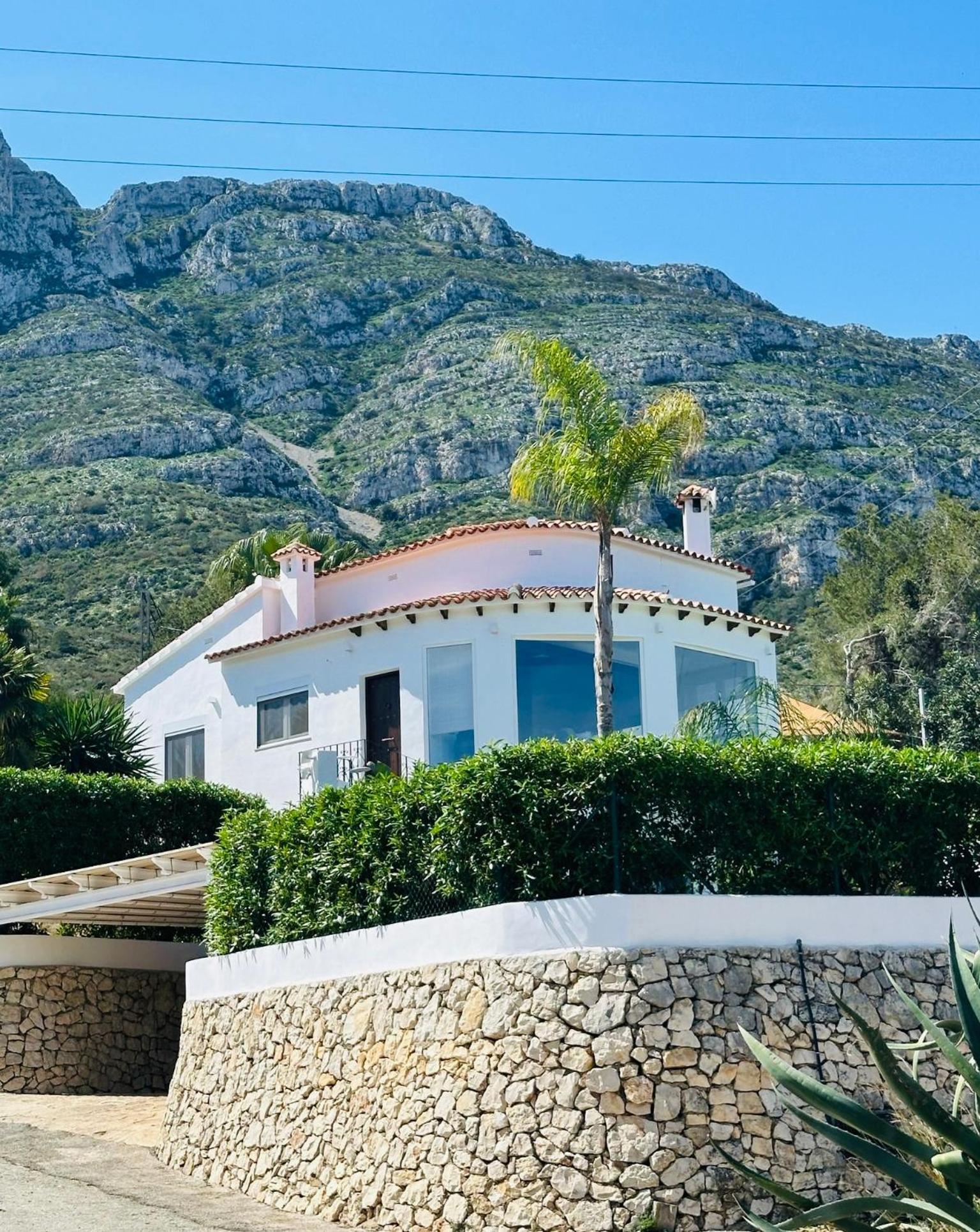 Casa Avellana